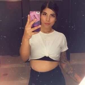 Meet your Posher, Inez